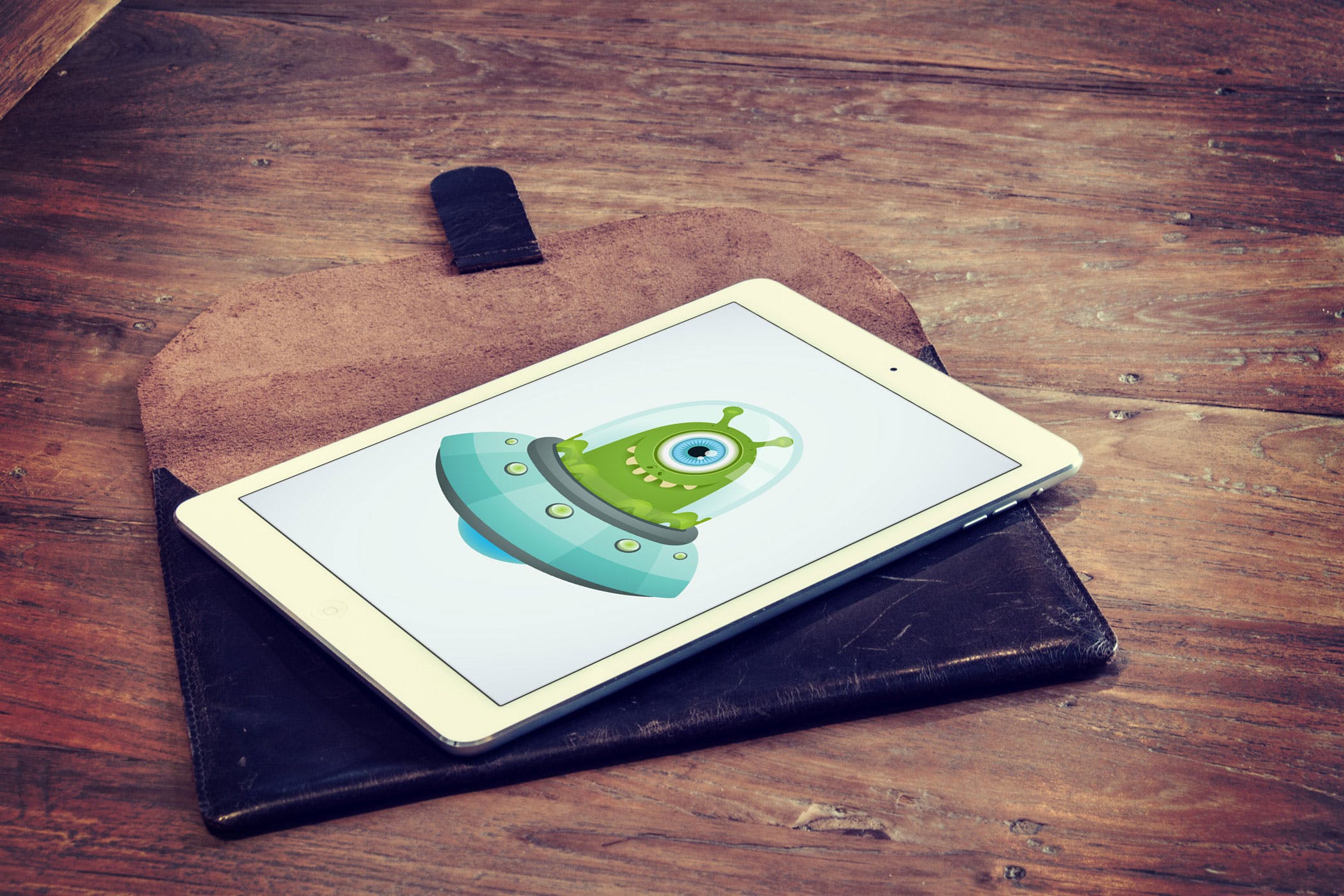 咖啡厅场景Macbook&平板电脑素材库精选样机模板v2 5 Laptop and tablet mock-ups in cafe Vol. 2插图(2)