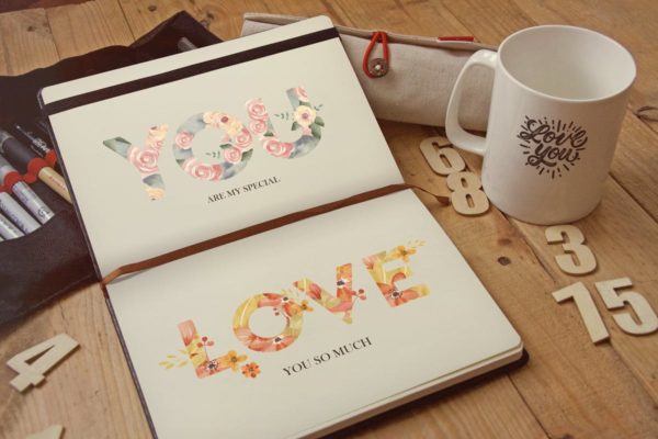 袖珍笔记本素描手绘作品预览样机素材库精选模板v1 Pocket Notebook Sketch