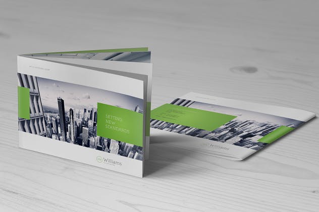 宣传画册设计样机模板 Landscape Brochure Mock-Up Set插图(4)