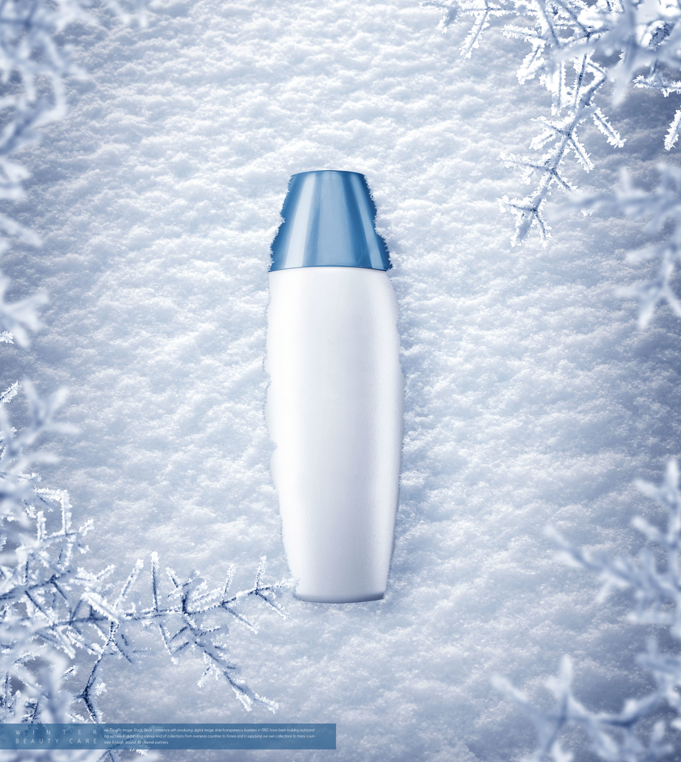 雪花背景冬季美容护肤品广告海报模板套装[PSD]插图(4)