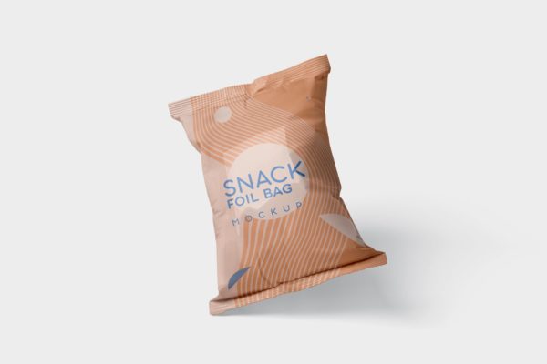 小吃零食铝箔袋/塑料包装袋设计图素材库精选 Snack Foil Bag Mockup – Plastic