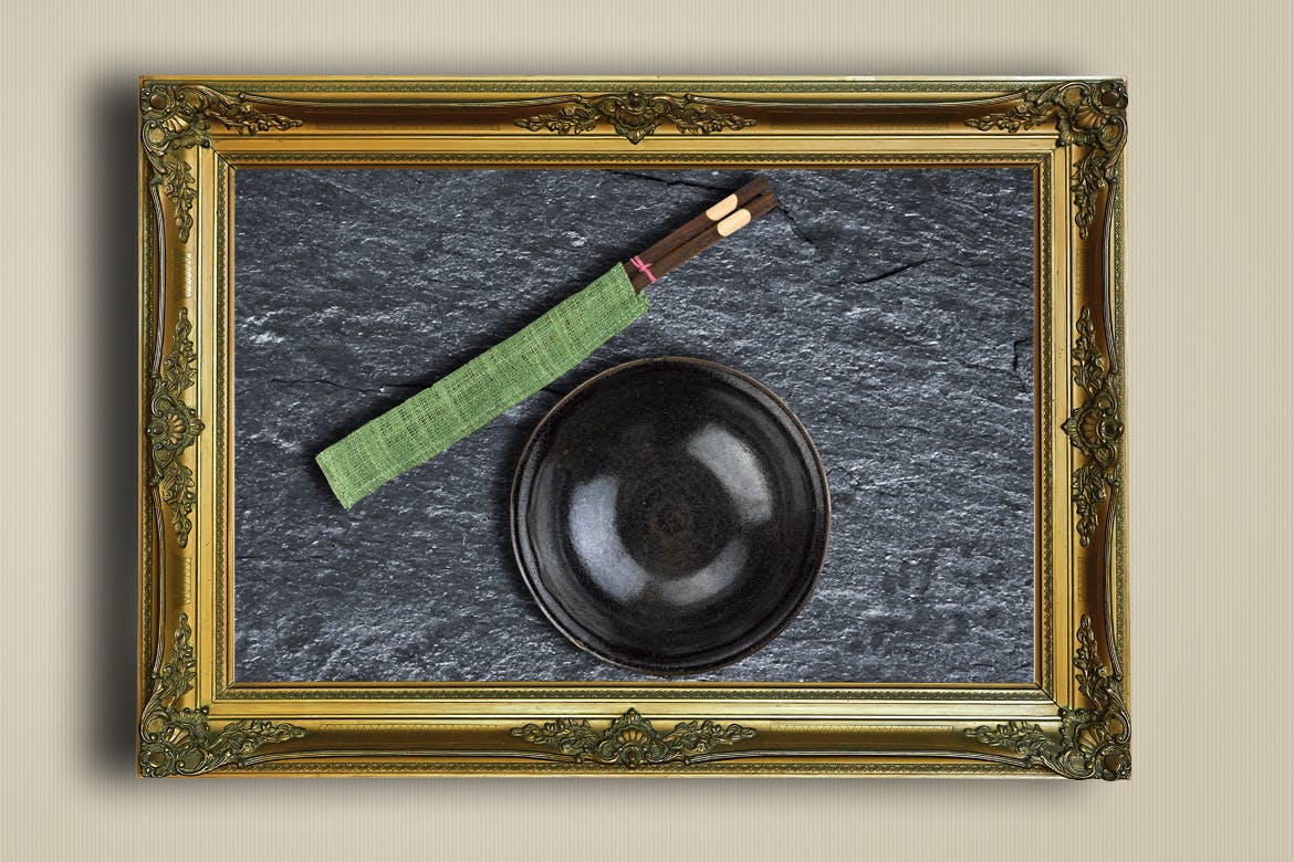 古董金属边框相框样机模板03 Antique Golden Frame Mockup 03插图(3)