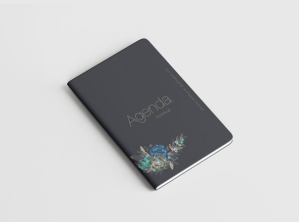 会议记录本封面设计样机模板 Simple Agenda Mockup