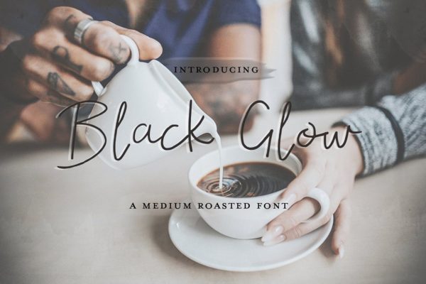 英文钢笔书法字体下载 Black Glow Font