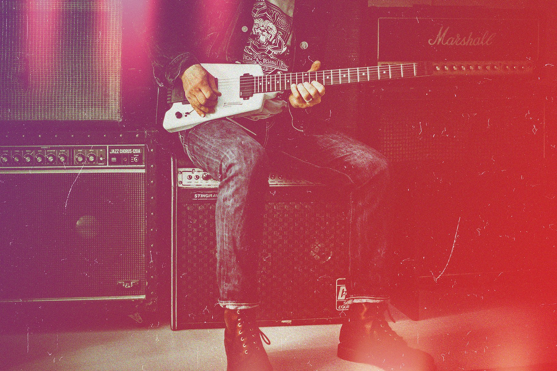 10款噪点幻彩光斑照片叠加风格照片处理PS动作 Hipstomatic Photoshop Effects插图(2)