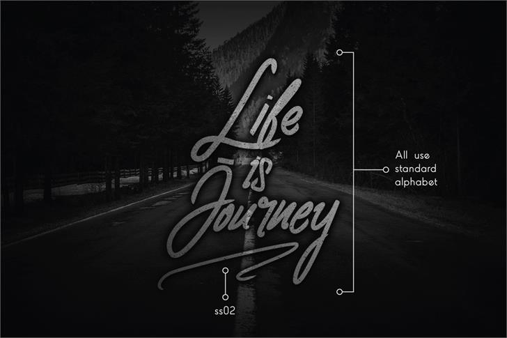 Clovvo Personal Use font插图3