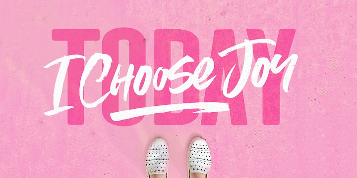 Summer Loving Font Family插图6