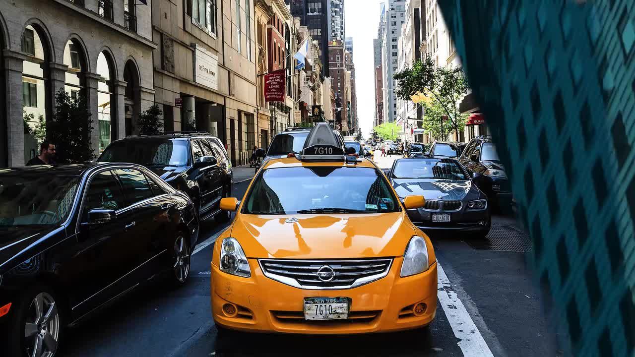 24个独立时尚的颜色过渡效果照片展示素材库精选pr模板