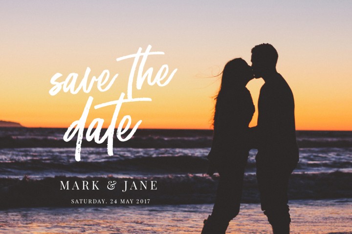 Moonstone Brush Font插图4