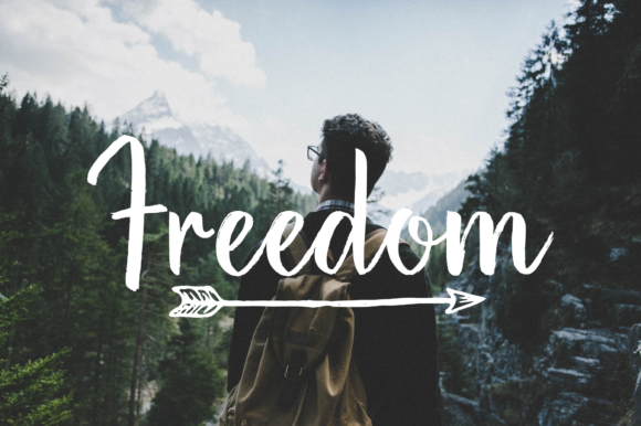 Hikerstone Font Family插图2