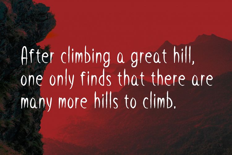 Valorous Hillock Regular Font插图1