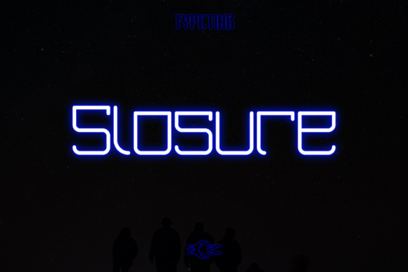 Slosure Font素材之家精选英文字体