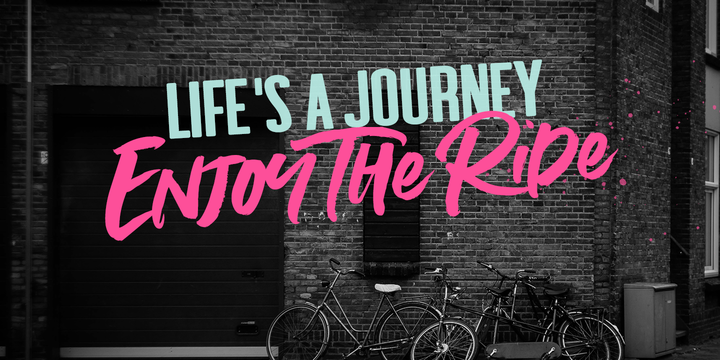 Summer Loving Font Family插图1