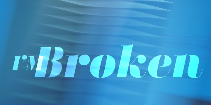 Didonesque Stencil Font Family插图