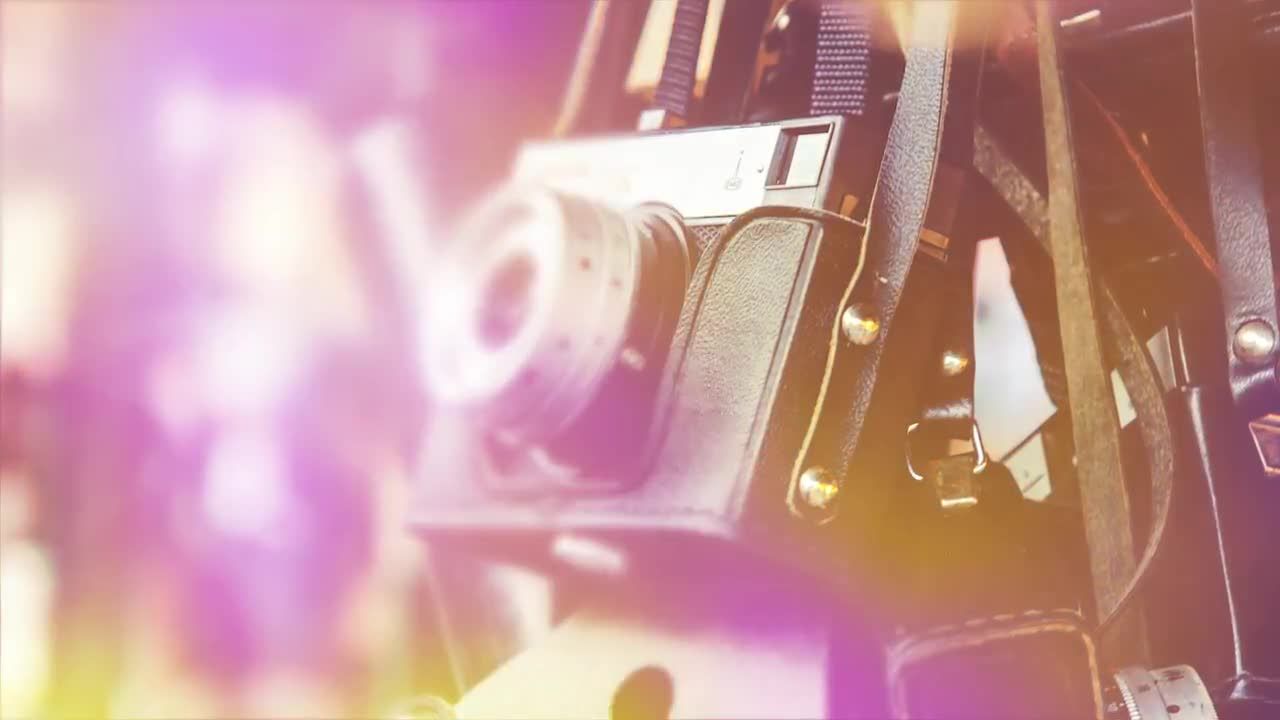 8个独特的彩色光线背景虚化过渡效果Pr模板