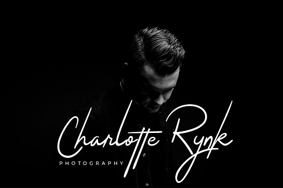 The Jacklyn Signature Font插图3